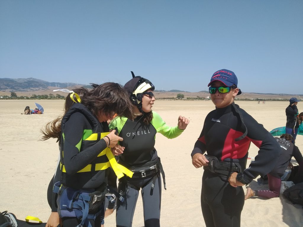 Campamento de inteligencia emocional para adolescentes. Playa de los Lances Tarifa